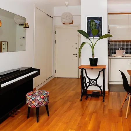 Holy Galata فندق 3*